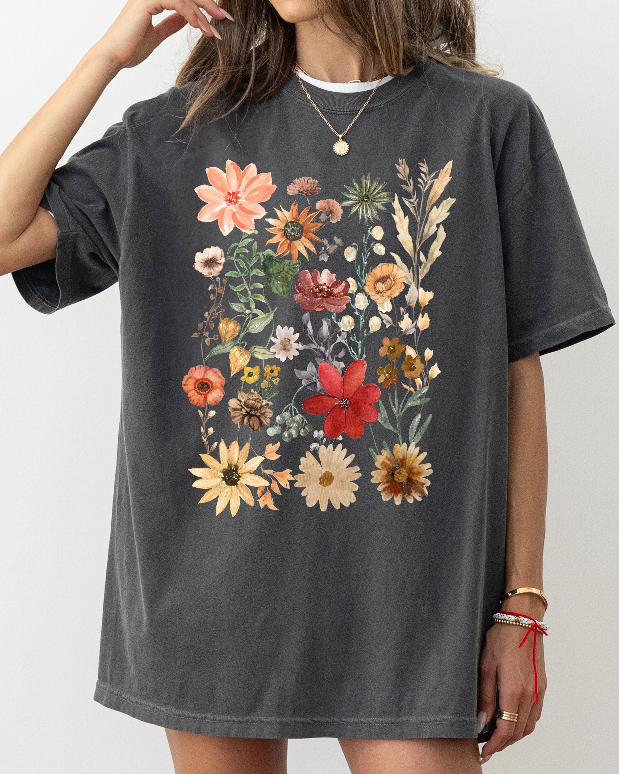 Autumn Pressed Flowers With Botanical Leaves And Rustic Fall Aesthetic For Nature Lovers Comfort Colors Tee Refinery No. 1