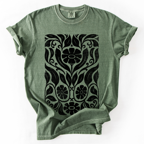Big Bloom Daisy Flower, Vintage Boho, Nature, Comfort Colors T-Shirt Refinery No. 1