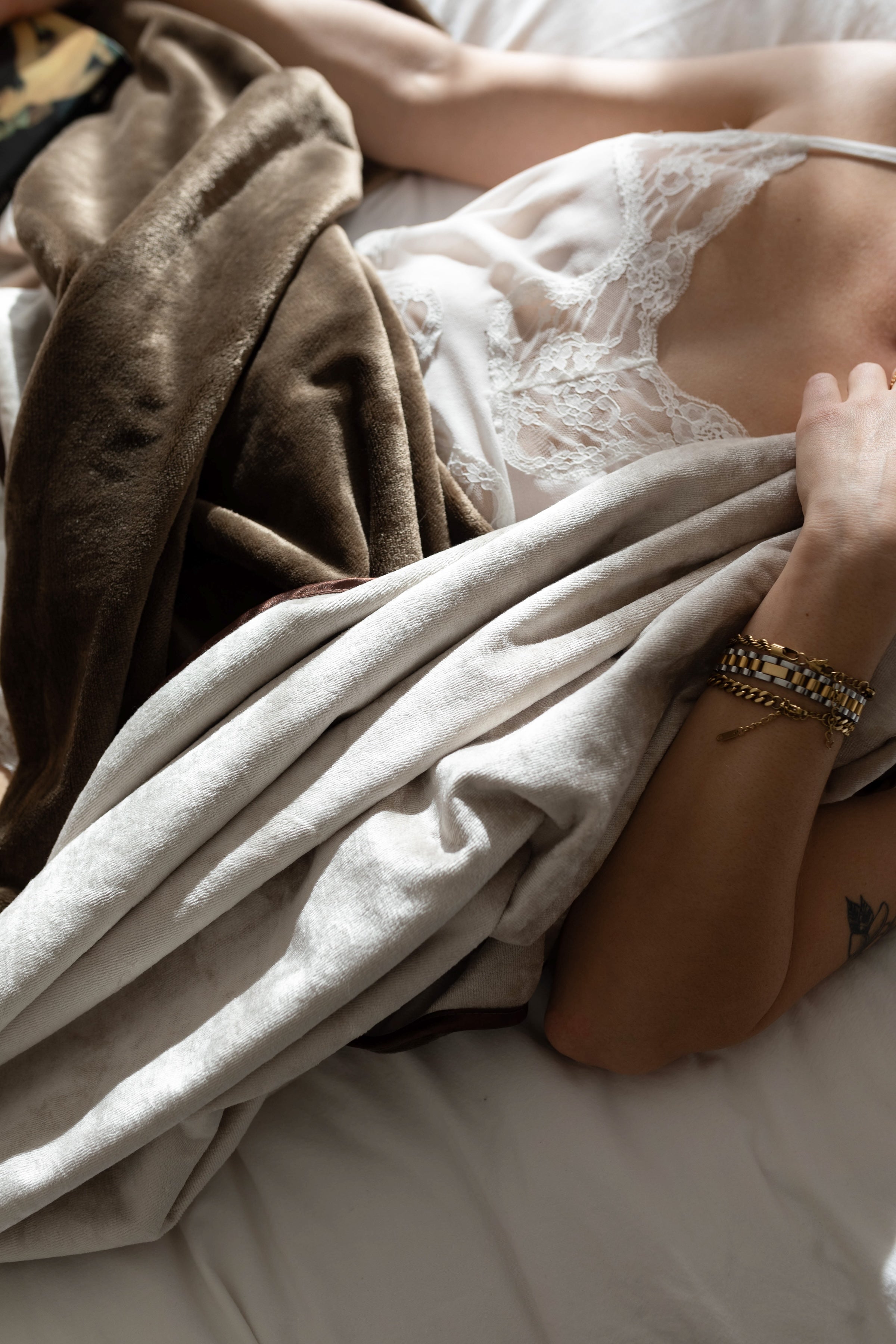 Intimate Blanket - Waterproof Common Confidential