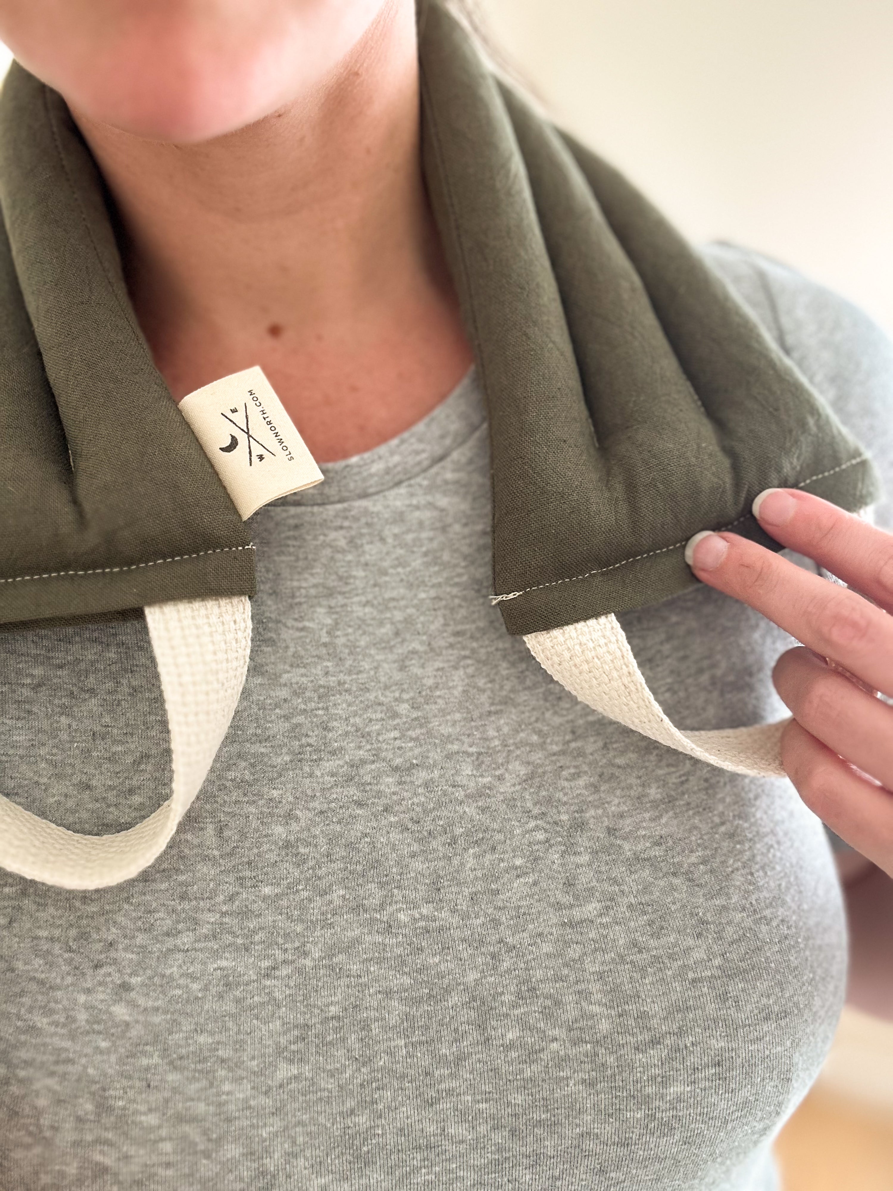 Neck Wrap - Olive Slow North