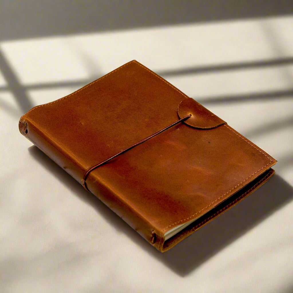 Soothi A5 Refillable Leather Traveler's Journal - Classic Design with Pockets, Pen Slot & Tree-Free Paper Soothi
