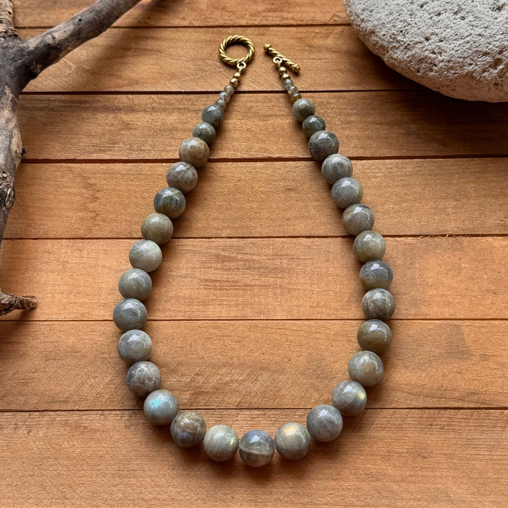 Labradorite necklace, chunky grey gemstone necklace Adriana Soto Joyeria