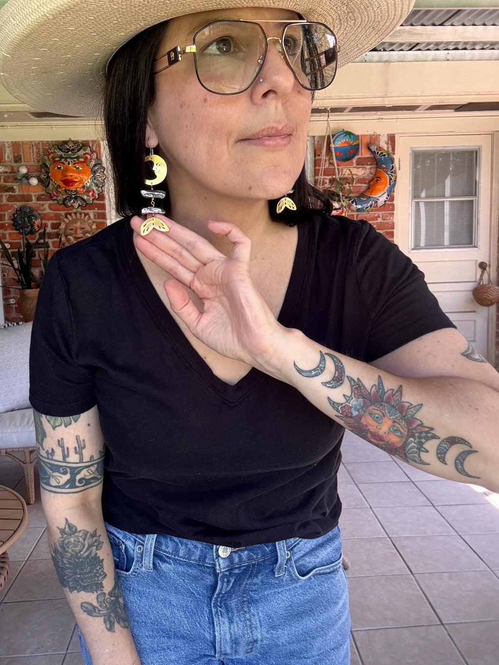 Brass Lunar Pearl Rib Tide Earrings: Biwa Pearl mermaid Luna Adriana Soto Joyeria