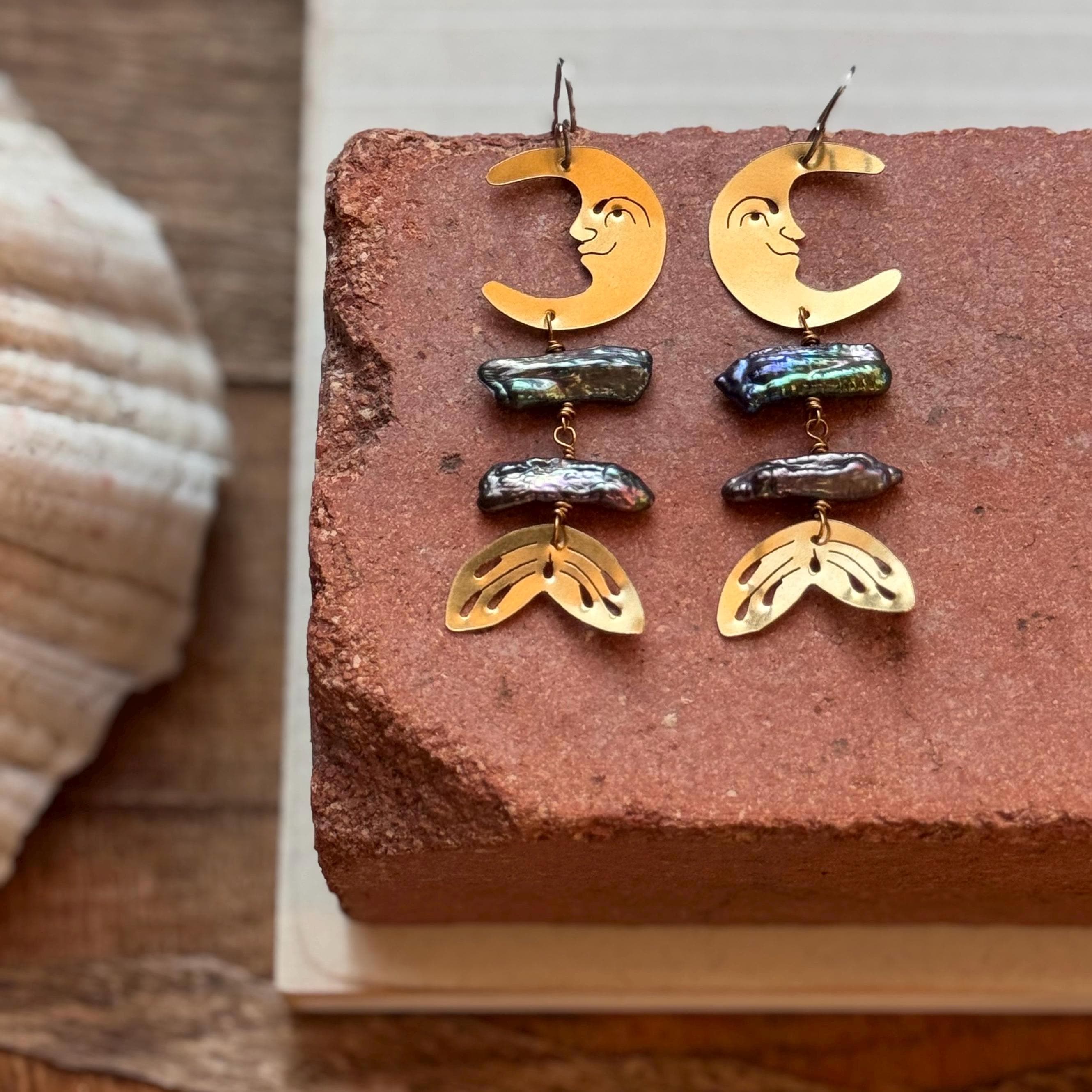 Brass Lunar Pearl Rib Tide Earrings: Biwa Pearl mermaid Luna Adriana Soto Joyeria