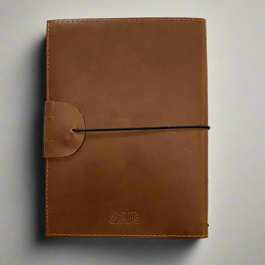 Soothi A5 Refillable Leather Traveler's Journal - Classic Design with Pockets, Pen Slot & Tree-Free Paper Soothi