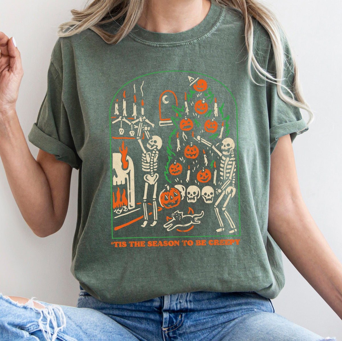 Tis The Season To Be Creepy Retro Halloween Haunted House Edition Comfort Colors Tee Refinery No. 1